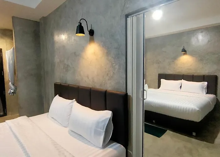 Апартаменты The Loftel Бангкок